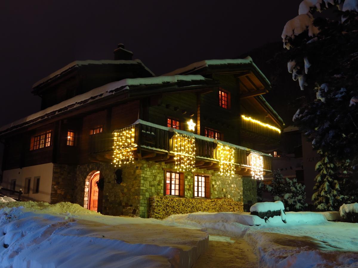 Chalet Huwi Zermatt Villa Esterno foto